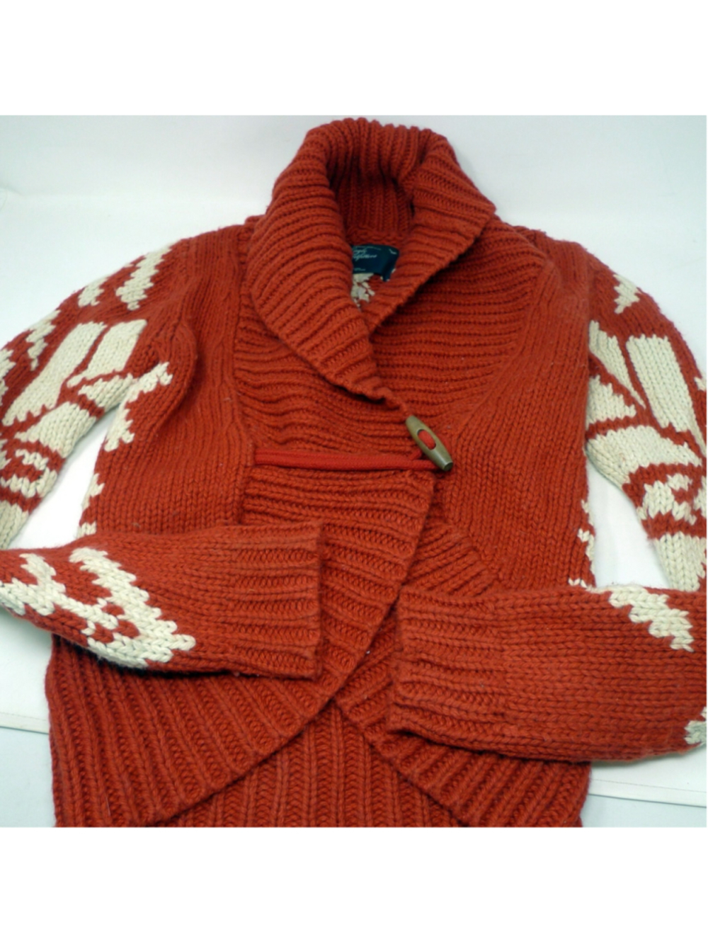American Eagle Outfitter Size S One Button Red White Sweater Loose Knit Womens